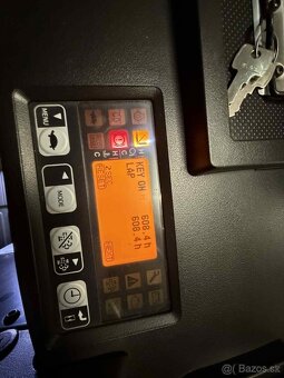 Vysokozdvižný vozík Toyota52-8FD jen 608mth Stav nového - 8