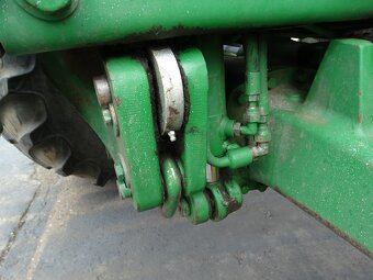 John Deere 6220 - 8