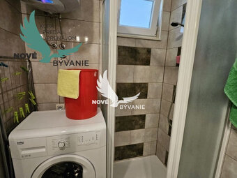 Na predaj apartmán s výhľadom na more v Chorvátsku - 8