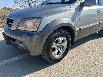 Kia Sorento - 8