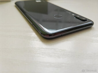 Huawei Nova 3 4/128 Gb - 8