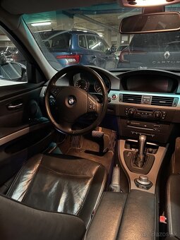 BMW E90 325i – 160 kW, automat - 8