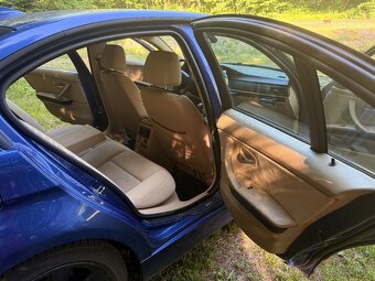 Predám BMW E90 320d 120kw 2006 Montego Blue Metallic - 8
