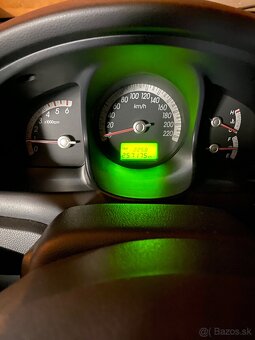 Predám Kia Sportage 2.0 crdi - 8