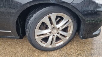 Mercedes-Benz E trieda Sedan 250CDi Avantgarde 15KW - 8