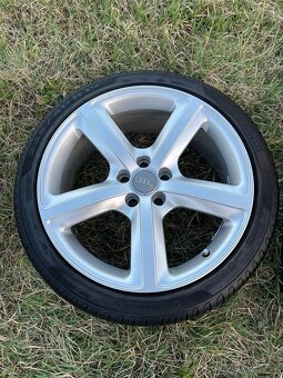 Predám letnú sadu R19 originál z AudiQ5 Audi a6 c6 - 8