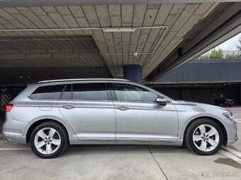 Volkswagen Passat Variant 2.0 TDI EVO Elegance DSG - 8