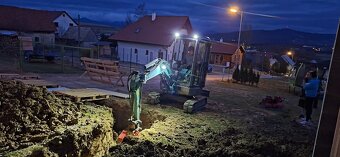 Kobelco SR25 - 8