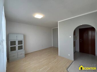 NA PRENÁJOM 1 izbový byt, ul. Družstevná v Komárne - 8