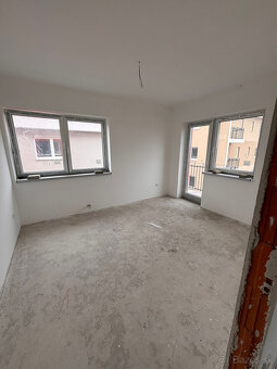 SENEC - EXKLUZÍVNE NA PREDAJ 3 izbový byt s vlastným kúrením - 8