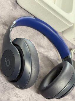 Apple Beats by Dr. Dre Studio Pro Wireless Navy Blue - 8