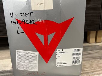 Zjazdové lyže ELAN a prilba - 8