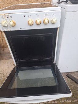 Elektricky sporak 1 - 8