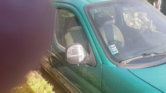Volkswagen Berlingo - 8
