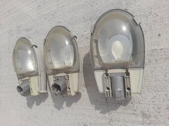 Predám Philips Malaga 3ks - 8