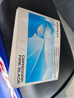 CBR 954 RR - 8