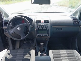 Volkswagen Touran 1.9tdi - 8