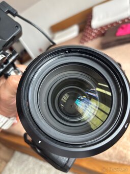 TAMRON 35 – 150 mm f/2 – 2,8 Di III VXD pre Sony e - 8