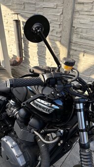 Triumph Bonneville SE - 8