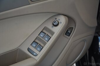 Audi A4 Avant 2009 3.00 TDI - 8