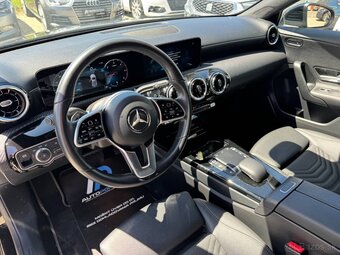 Mercedes-Benz A trieda 200 d /T - 8
