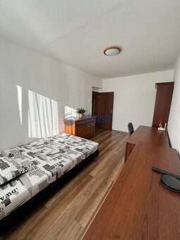 Priestranný 3 izbový byt na predaj v centre, Kukučínova ulic - 8