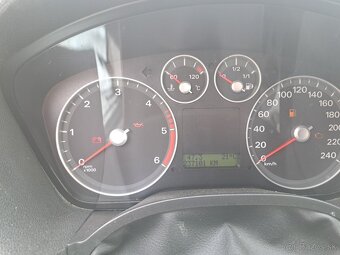 Ford Focus C-Max 1.6 tdci 80kwl - 8