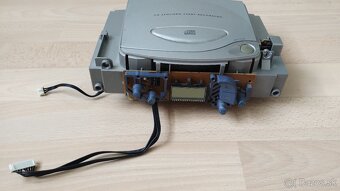 Predám reproduktory z veže Philips AZ2710/14 - 8