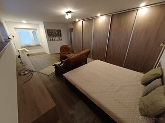 Dvojposchodový apartmán s rozlohou 100 m2 v novostavbe RD - 8