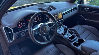 Porsche Cayenne 3.0 V6 Platinum 4x4 NočnéVidenieAdaptívnyP - 8