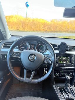 Škoda Superb 2.0TDI 125KW DSG - 8