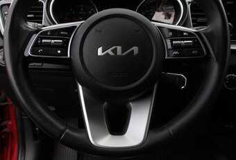 KIA CEED 1,6CRDi, 100kw, MHEV, r. v. 2022 - 8