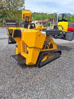 Čelný nakladač HY680 M3 KUBOTA - 8