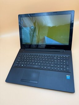 Lenovo Intel Celeron N2840/4GB RAM/250GB HDD - Win 8.1 - 8