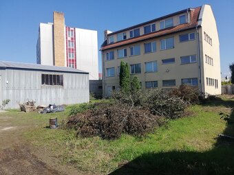 EXKLUZÍVNE LEN U NÁS Prenájom – predajňa, skladovacie pries - 8