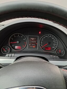 AUDI A4 - 8