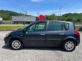 Renault Grand Scénic - 8