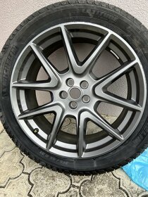 Predám org.elektrón Range Rover aj s gumov mierne oškretý. - 8