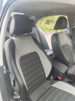 Volkswagen Jetta 2.0tdi Highline - 8