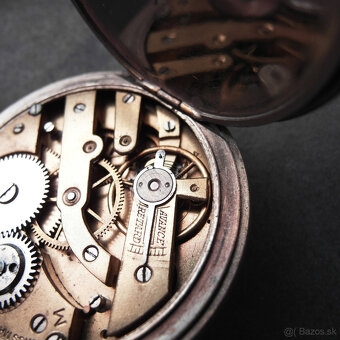 Vreckové hodinky zlatá farba - 8