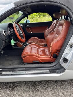 Audi TT cabrio - 8