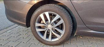 Hyundai i30 CW 1.4 TGDI 103KW Family - 8