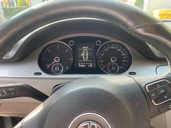 Wolksvagen passat sedan b6 2010 - 8