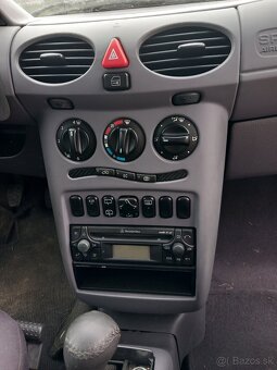 Mercedes Benz A class - 8