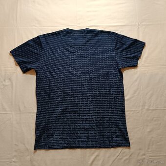 Quicksilver čierne tričko s potlačou krátky rukáv XL - 8