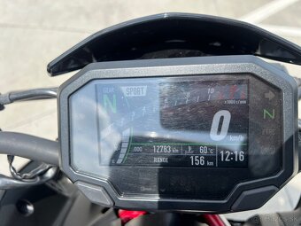 Kawasaki Z900 2023 35 kW - 8