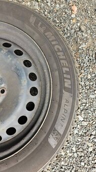 154. sada zimní kola Ford 205/55/16 5 x108 mm - 8