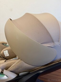 Polohovateľná autosedačka Cybex Cloud T i-Size plus - 8