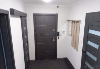 Prenájom: Klimatizovaný 3-izbový Byt s 2 Balkónmi v TOP Loka - 8