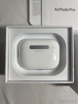 POUŽITÉ Apple AirPods Pro 3. generácie (2025) - 8